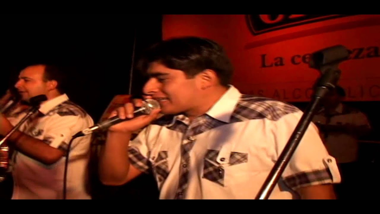 AGRUPACIÓN COLONIAL MIX CORAZONCITO Y CARIÑITO EN VIVO