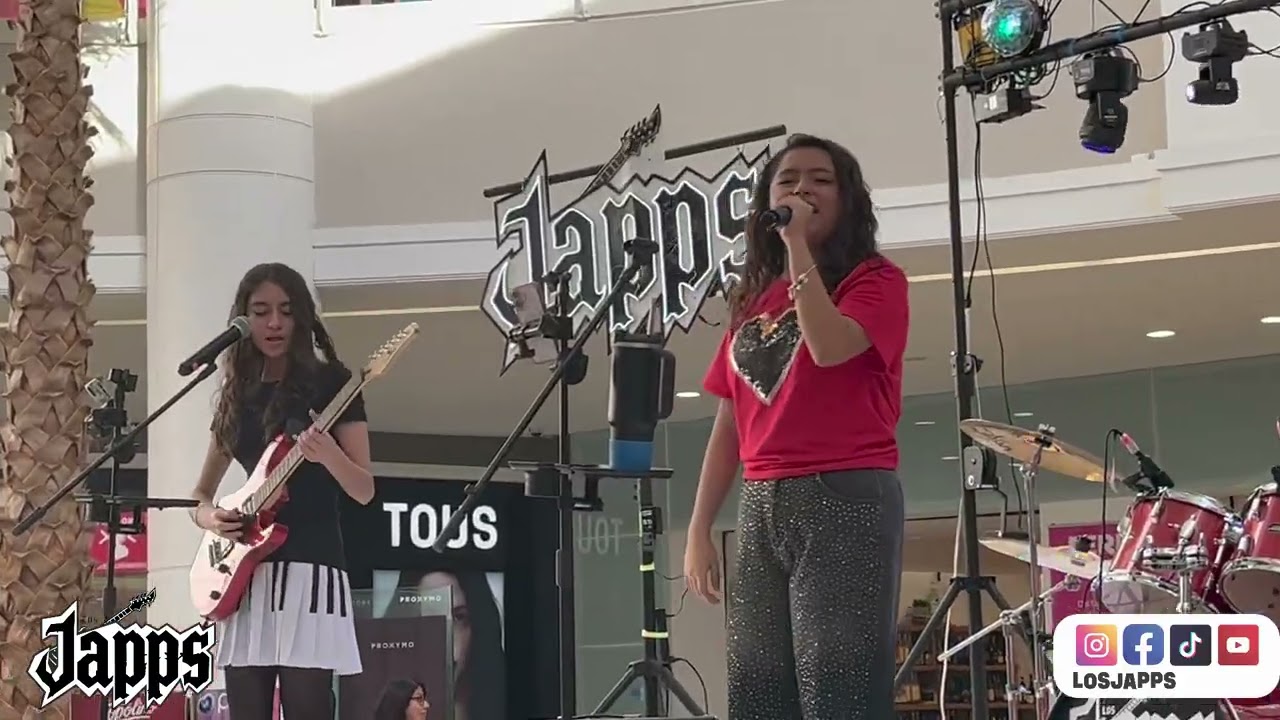 🎸✨ Los Japps – I Was Made for Lovin’ You (Cover en vivo) 🎶 Plaza Cumbres - 14 de Febrero 2026