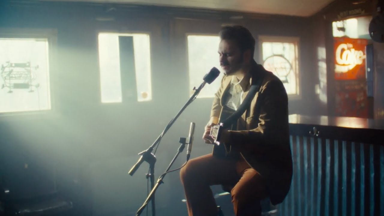 Stephen Day - A Bar on the West Side of Town (Official Acoustic)