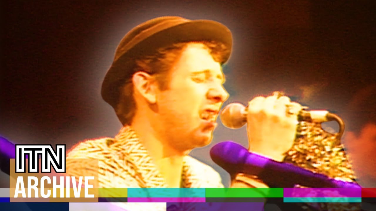 Shane MacGowan and the Pogues Perform at Brixton Academy (1988)