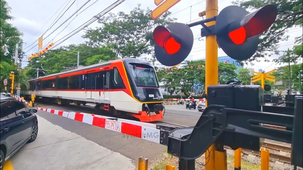 3 Perlintasan Kereta Api Otomatis VIALIS | Palang ALKMAAR & Palang Super Manual