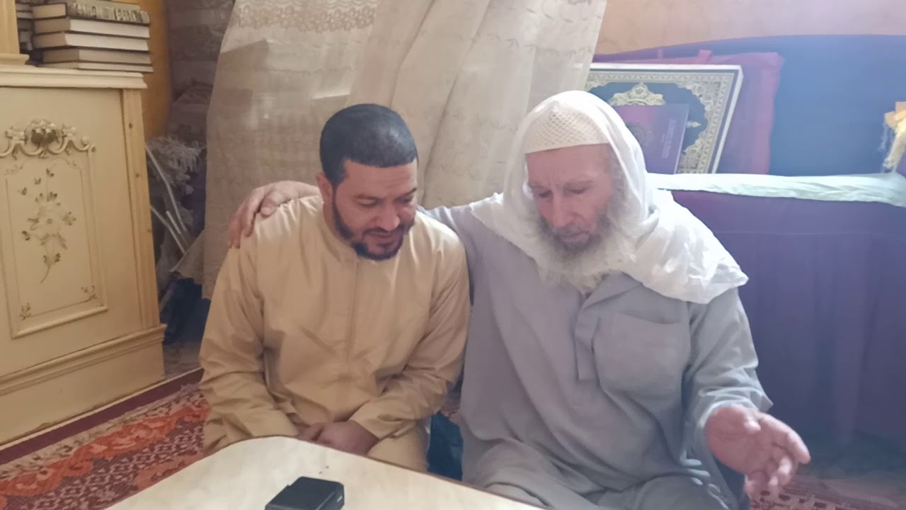 الشيخ رفعت البسطويسي العالم بالقراءات  يجيز الشيخ حذيفة  العقباوي