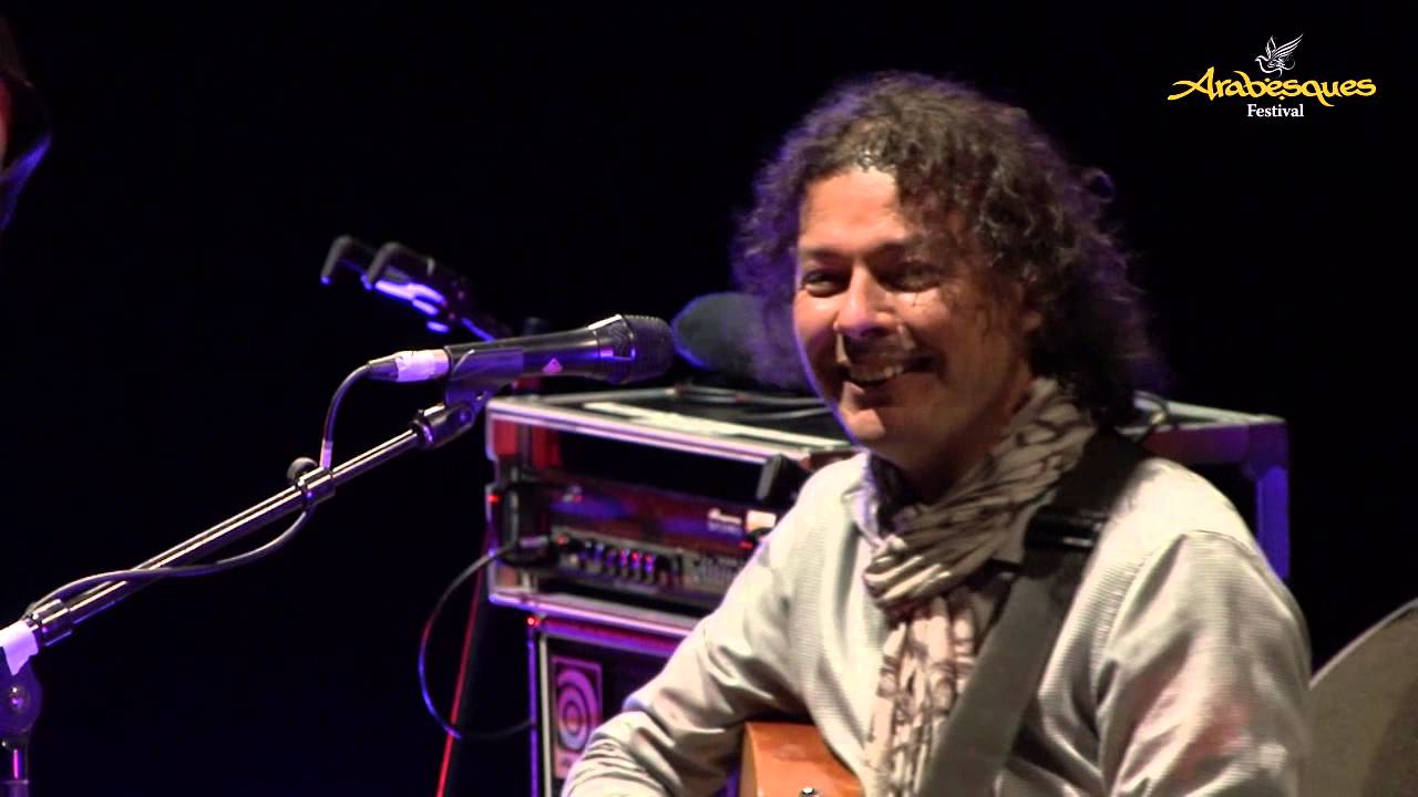 Nino Josele et Aziz Sahmaoui - Festival Arabesques 2014