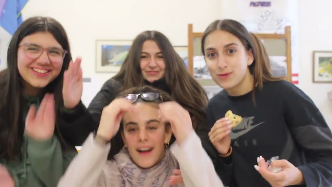 Σχολικές Ιστορίες (Bloopers και Backstage)