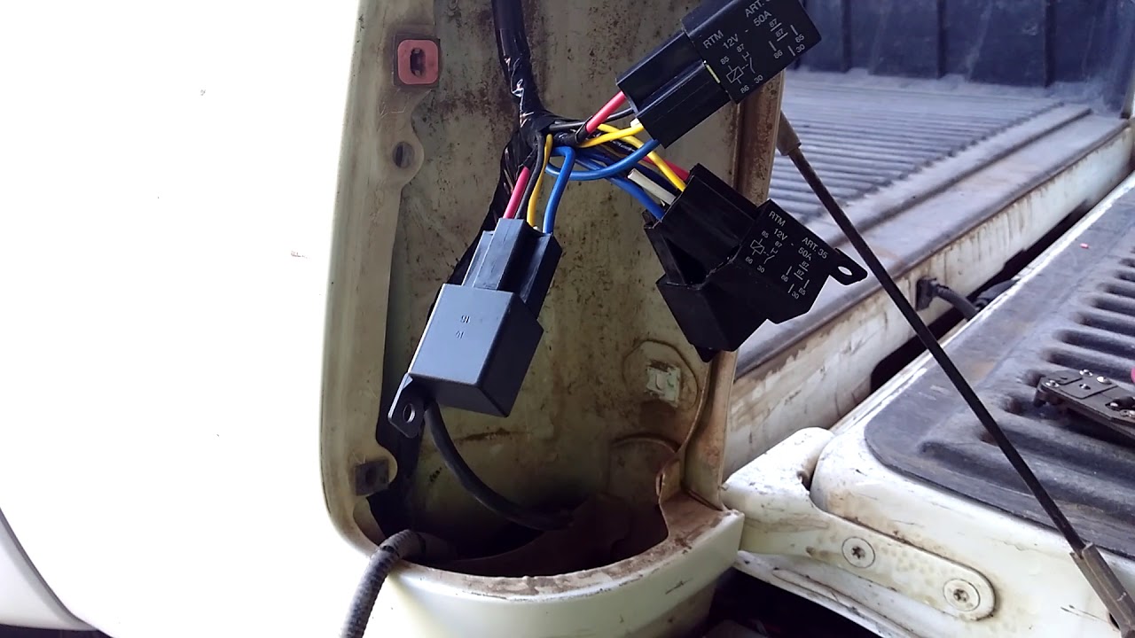 Revisión de modulo comprado de luces para carro problemas..