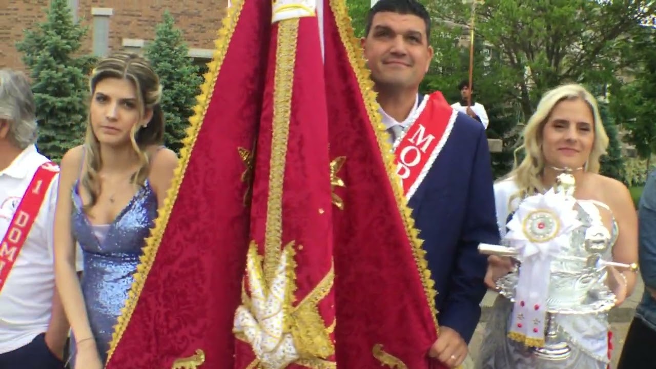 Procissao das rosquilhas da Mordomia 2025 Mordomos Sandy & Tony Silveira