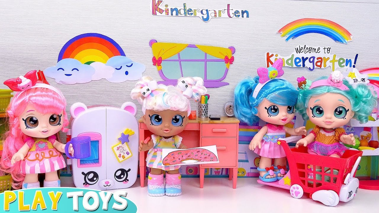 Kindi Kids Dolls Draw Donuts & Cupcakes in Kindergarten!