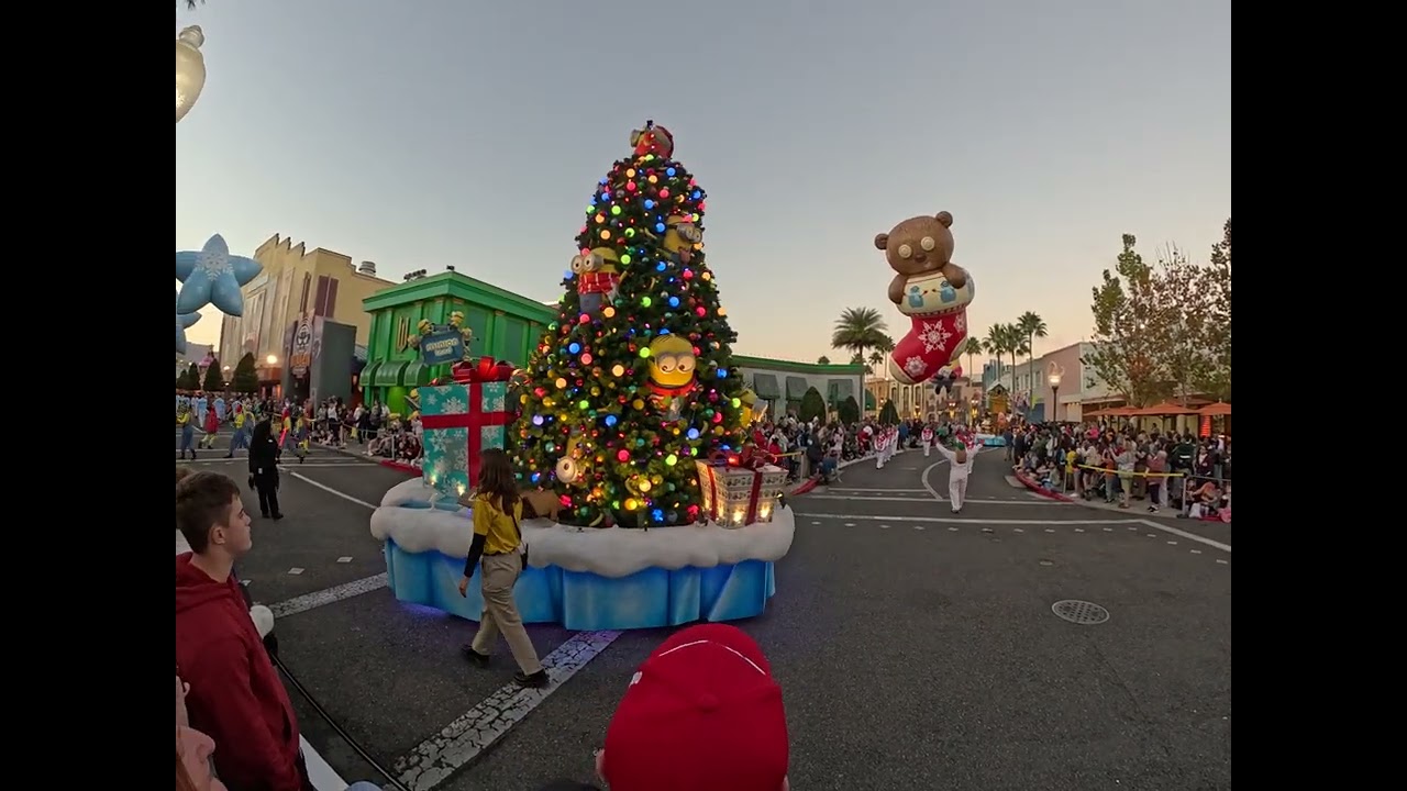 Macy’s Holiday Parade at Universal Orlando  Part 1