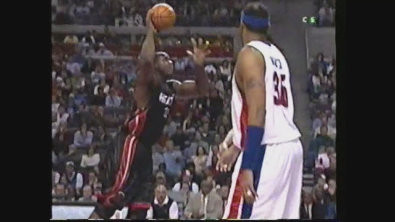Shaquille O'Neal 24 Points 4 Ast 4 Blk @ Pistons, 2004-05.