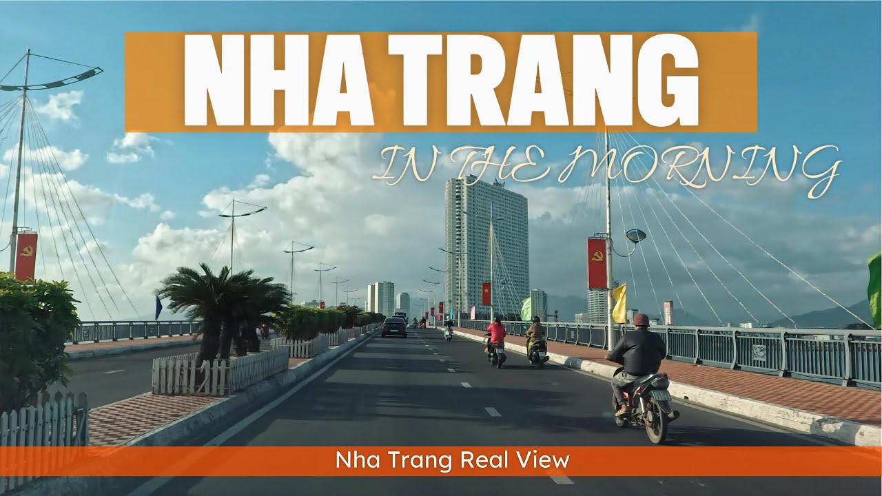 Lái Xe Buổi Sáng Tại Nha Trang