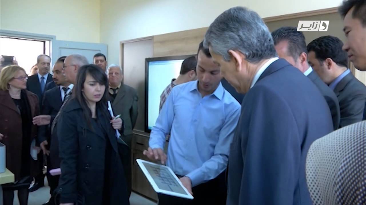 Dzair tech S01E07-SAMSUNG SMART SCHOOL-prémiere classe numérique en algérie et en nord afrique