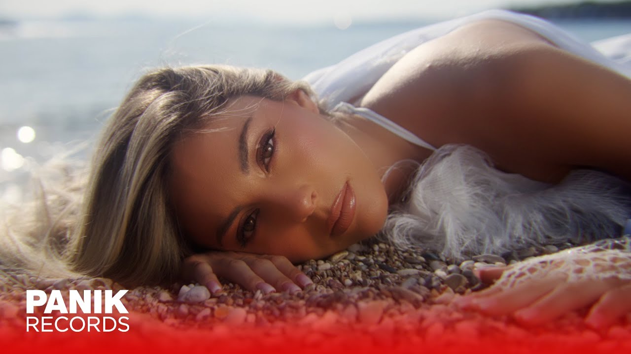 &Mu;&alpha;&tau;ί&nu;&alpha; &Zeta;ά&rho;&alpha; - &Theta;έ&lambda;&epsilon;&iota;&sigmaf;? - Official Music Video