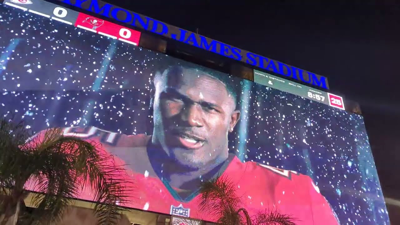 Tampa Bay Buccaneers intro Kansas City Chiefs Raymond James stadium 2022