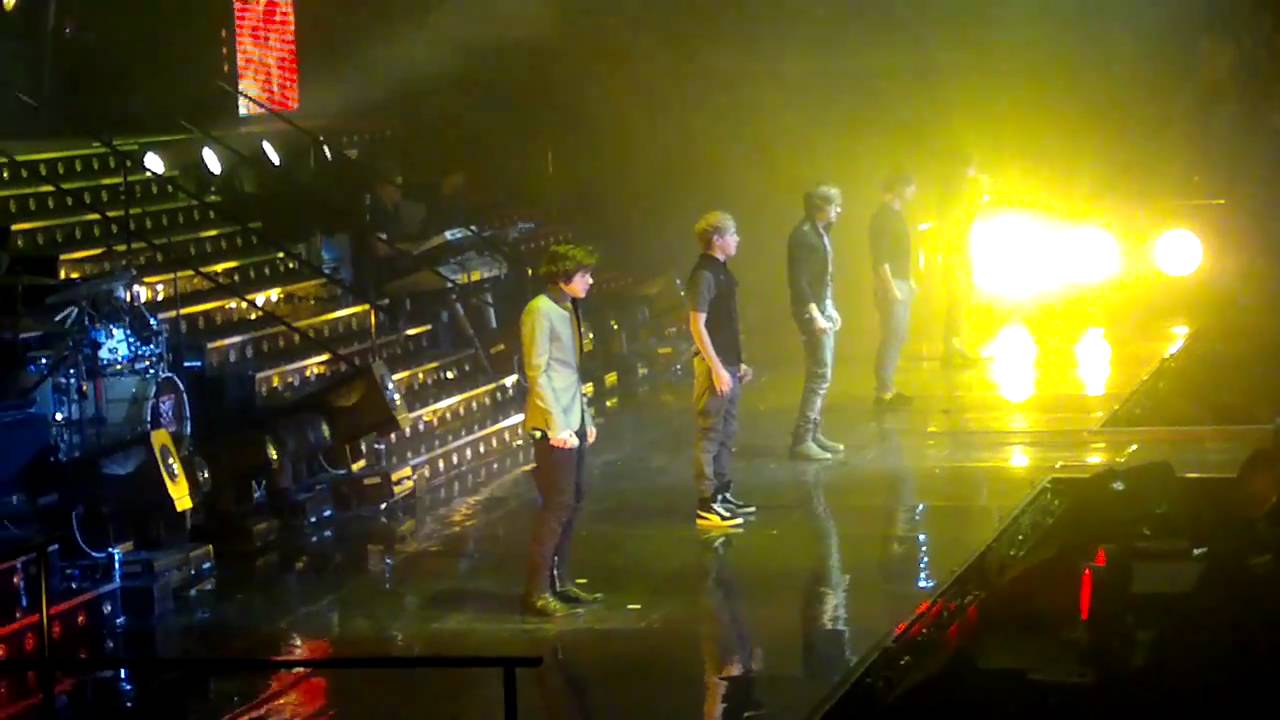 One Direction Intro & Only Girl X Factor Tour Manchester 12/3/11