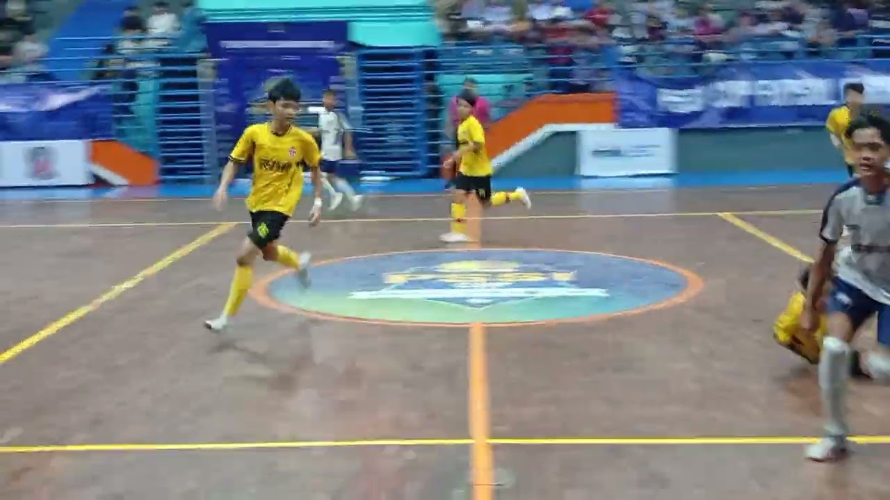 Babak 1 .. Smpn12 vs Smpn4 Grandfinal.. Alhamdulillah dijuarai oleh dhubel score 1-0..