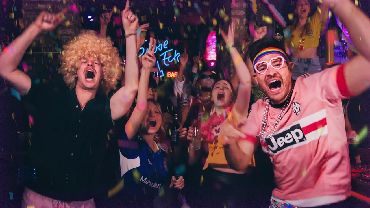 Marc Eggers & SteveG - Party, Palmen und Suff Suff (Offizielles&nbsp;Musikvideo)