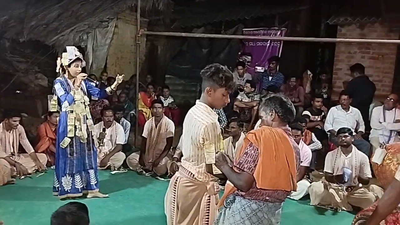 kharmunda ladies kirten// jaya jaya sriguru he// gurubandana 