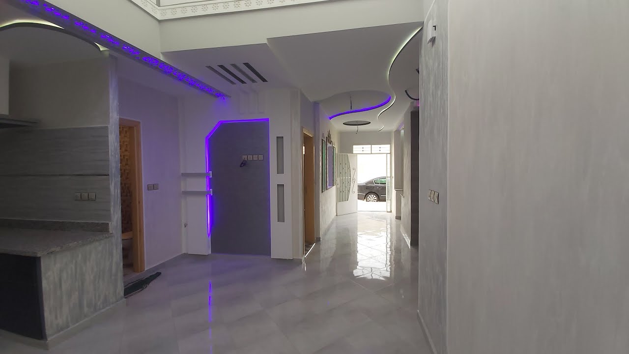 منزل ذو واجهتين 68 مليون قابل للتفاوض  رائع جدا و غاية في الجودة و لمسات اخر طراز الهاتف 0642213034