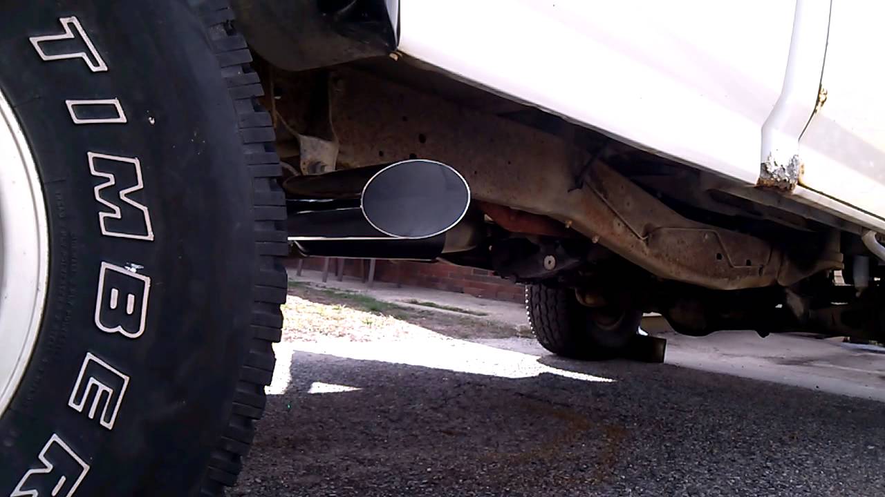 1982 f150 4x4 4.9L 300 l6 with flowmaster Super 44