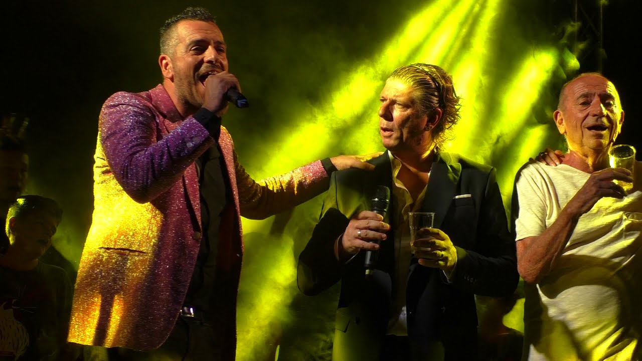 TAVOLA GRANDE - ORCHESTRA MIRKO CASADEI  - UN OSPITE ECCEZIONALE LA VOCE DI  OMAR CODAZZI  -
