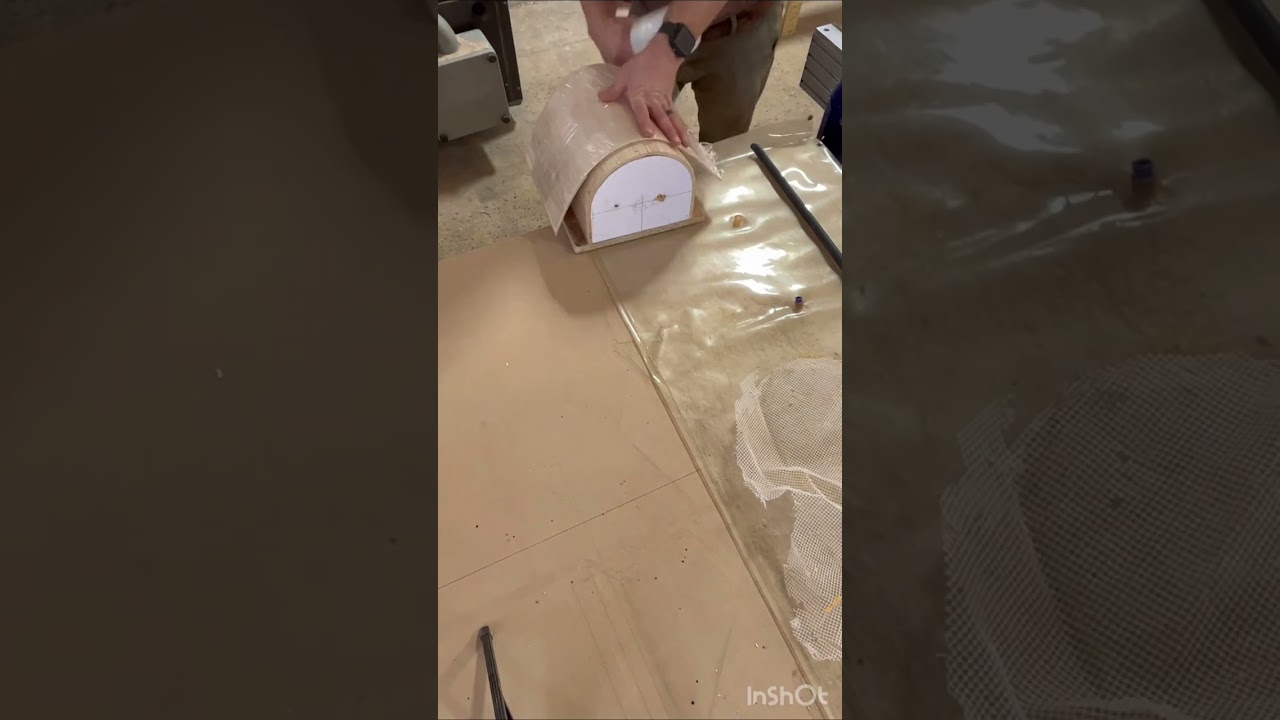 Using a vacuum bag to apply atmospheric pressure as a clamp! #woodworking #carpenter #machinery