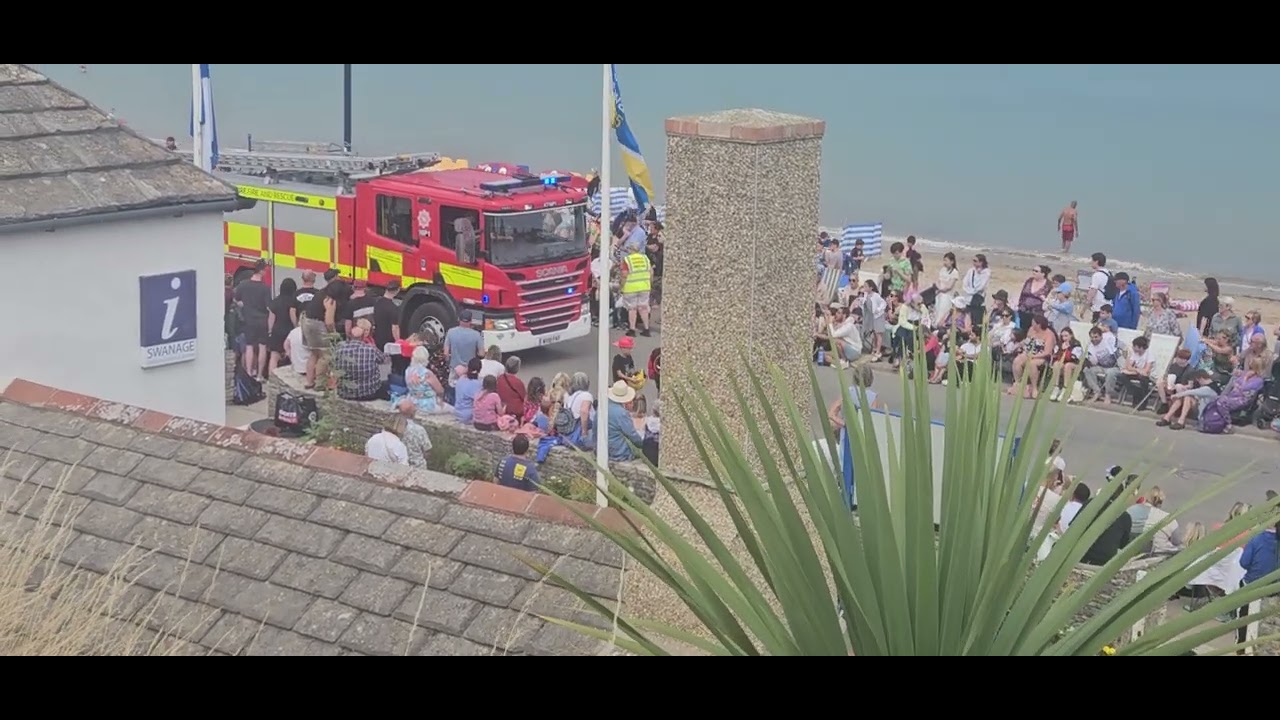 More of the swanage carnival 