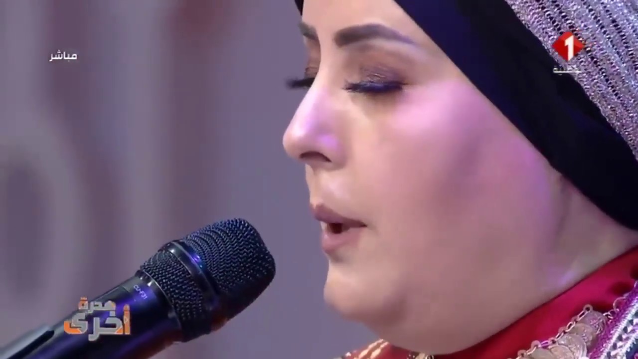 Khadija El Afrit improvise en mode Rast Dhil