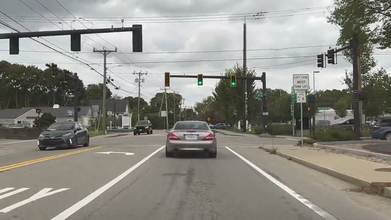 Cloudy drive in Cape Cod
