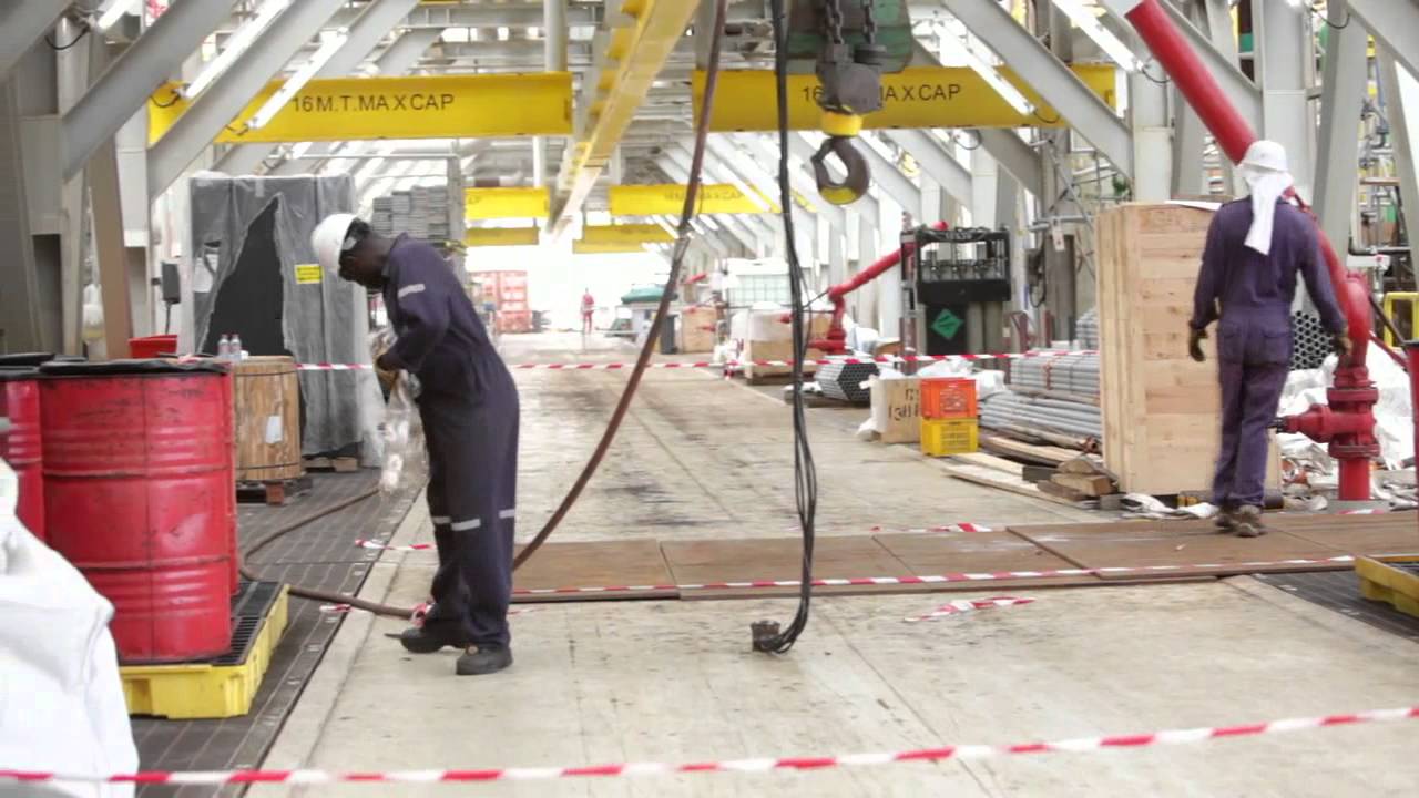 GHANA: Rig Worker