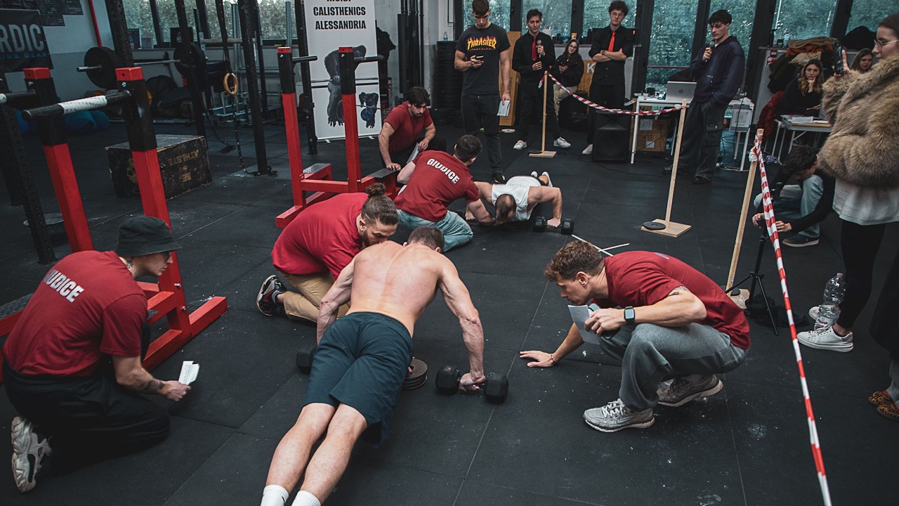 HO ORGANIZZATO UNA GARA NAZIONALE: Sogni, Sacrifici e FALLIMENTI | Calisthenics Vlog