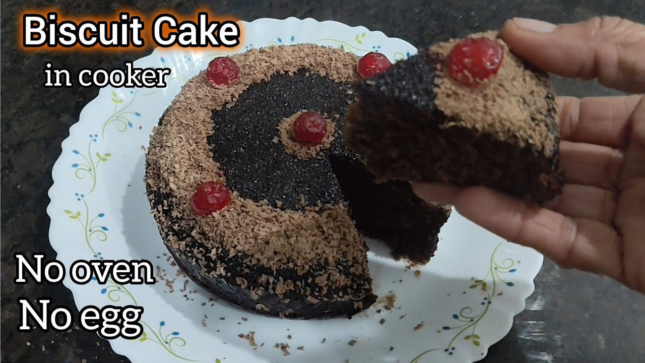Parle-G biscuit eggless cake in cooker/ बिस्किट से आसान केक बनाने का तरीका /egglesscake recipe ...