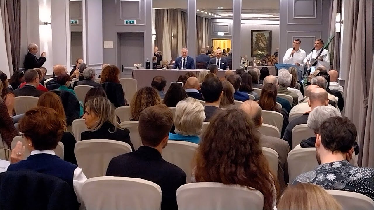 Il Festival degli dei, di Marino Bartoletti