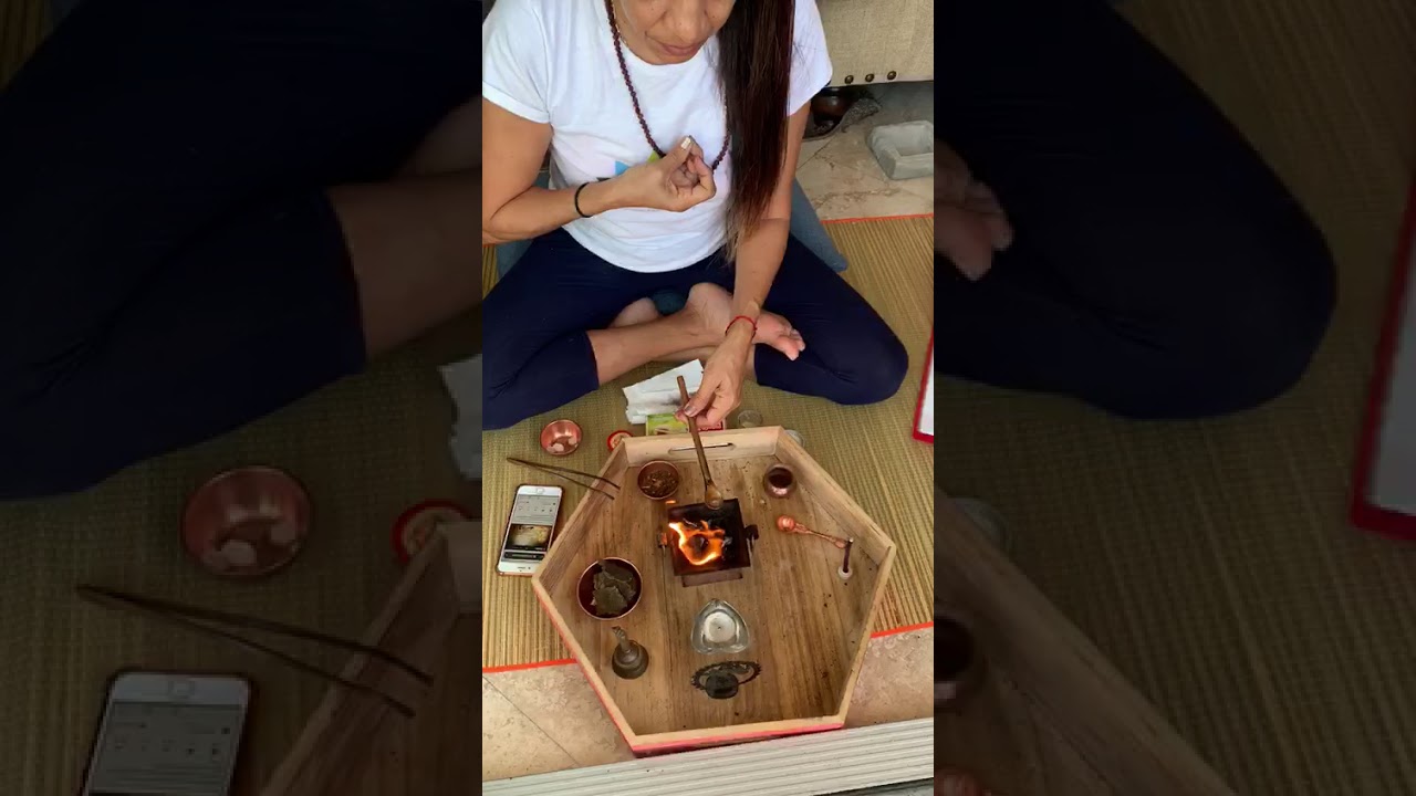 Performing Agnihotra