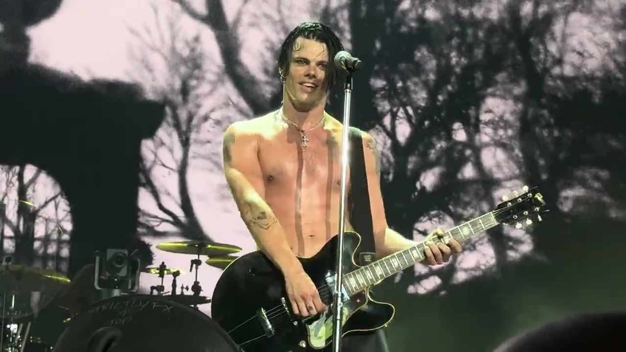 Yungblud - 13 Zombie - Leader Bank Pavilion Boston MA June 9th 2026