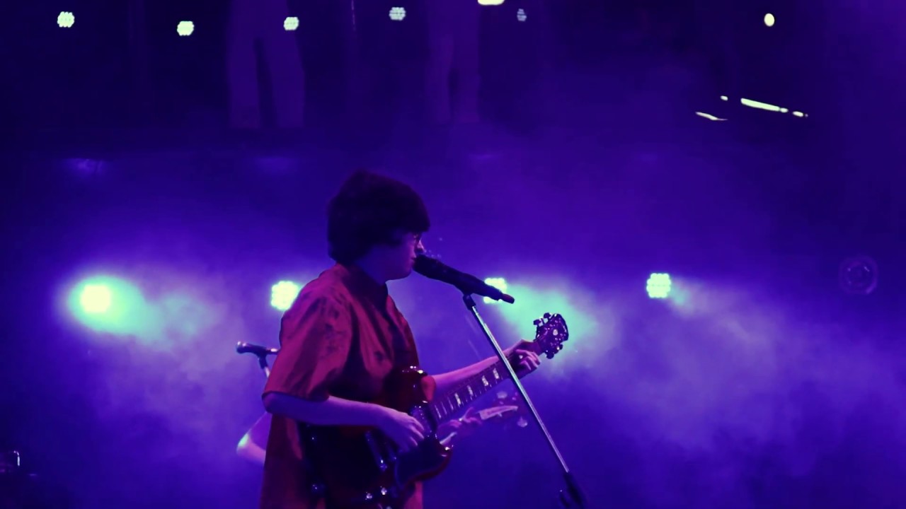 Sophia Chablau e Uma Enorme Perda de Tempo + Ana Frango Elétrico - Gata Mágica (ao vivo no CCSP)