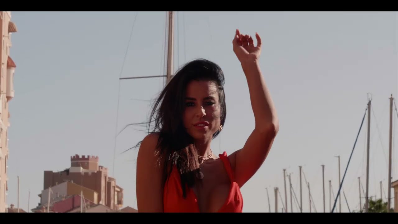 CrOnOx x Andy CM x Aloy - PlayList (Official Video)