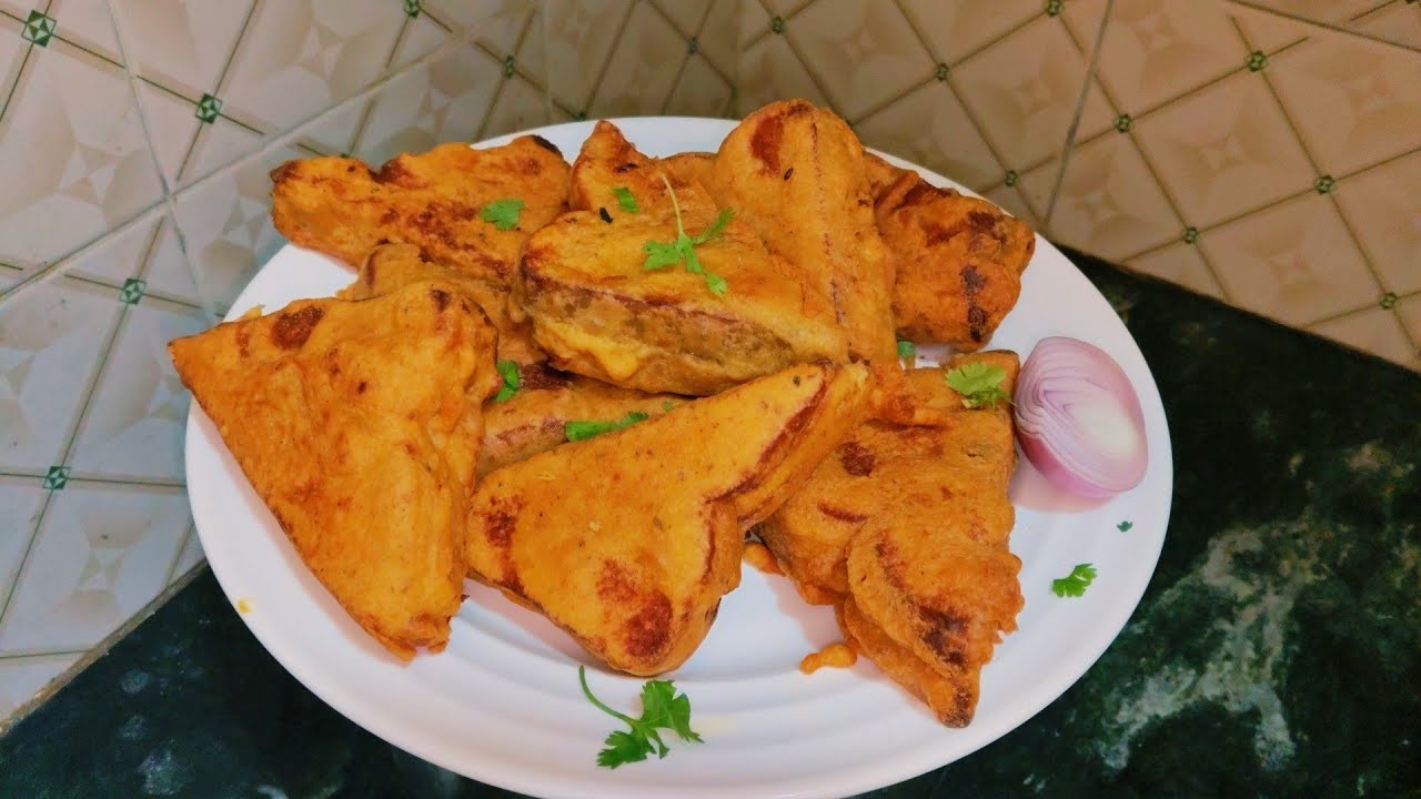Crispy Bread Pakoda Recipe | Bahar Se Khatta Crispy, Andar Se Soft & Masaledar 😍