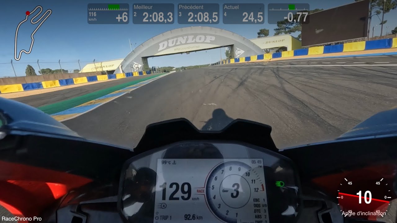 Panigale V2 au Mans - 2:05 en débutant