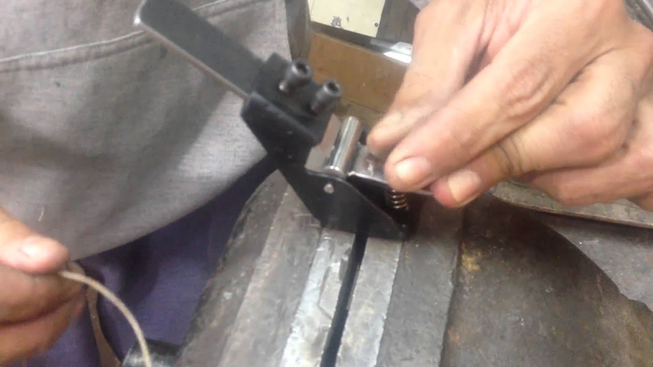 rebajadora de tientos como regular  y afilar la hoja 28 7 2014