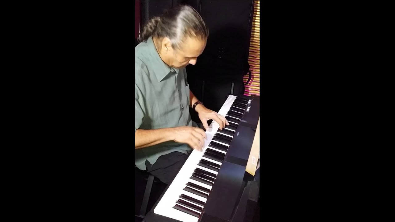 Arturo Ortiz's solo with New Swing Sextet