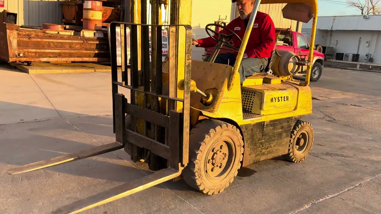 LOT 100 HYSTER FORKLIFT OLSEN WELDING AUCTION