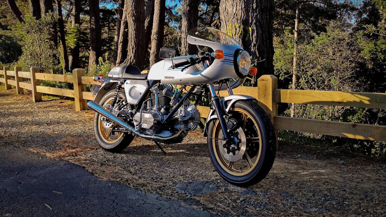 Ducati 900ss Bevel - Up close in the last of the autumn sun