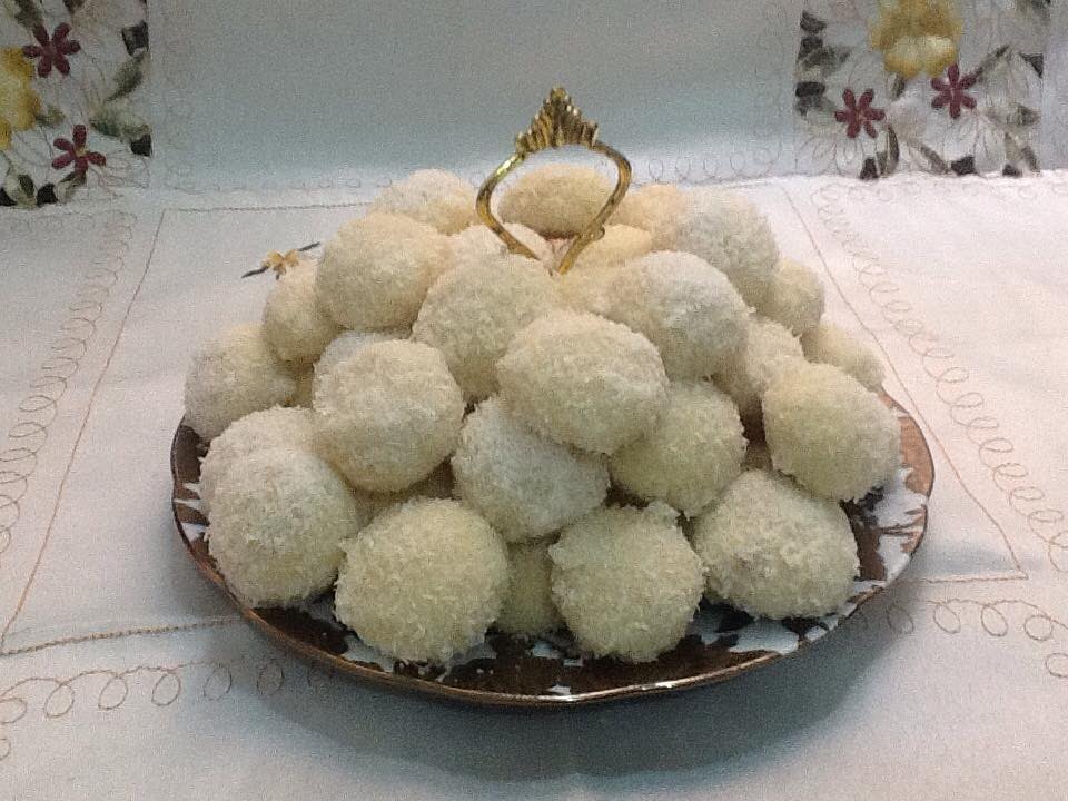 حلوة كويرات الثلج بالكوك إقتصادية Boule De Neige Petits Gâteaux Noix de Coco
