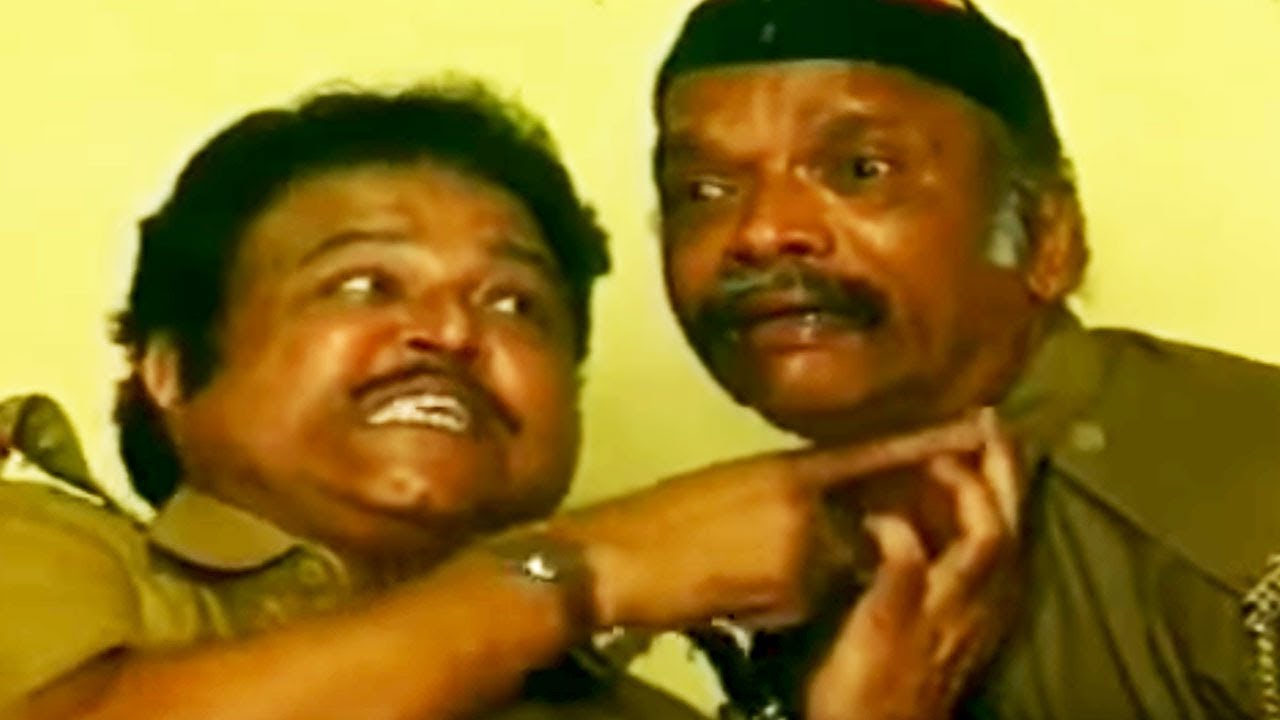 Viju Khote as police inspector | Chal Aati Hai Kya Khandala | Comedy Scene 17/25