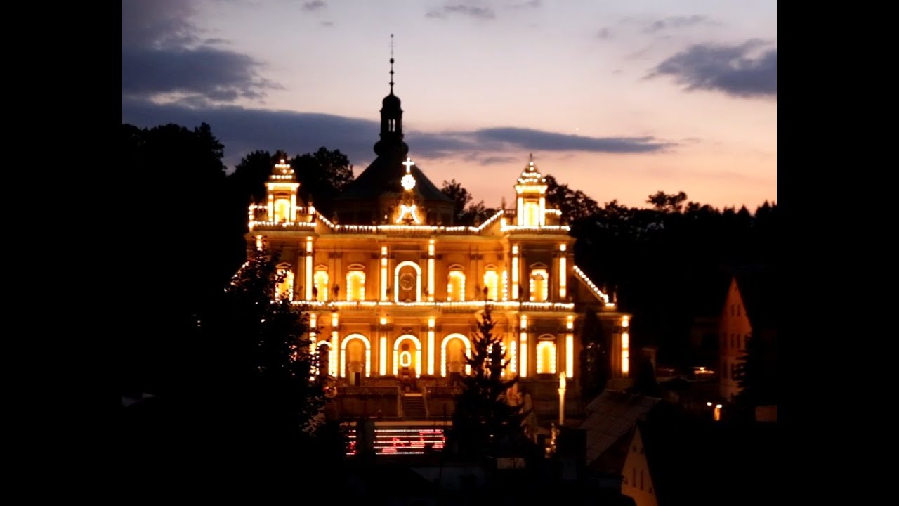 20.07.2013. Iluminacja bazyliki w Wambierzycach
