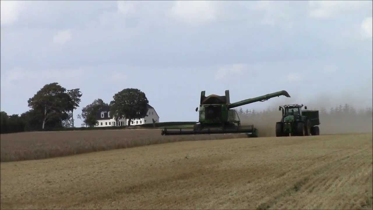 John Deere 9880 STS | Harvesting barley | 2013 | Rodstedgaarde