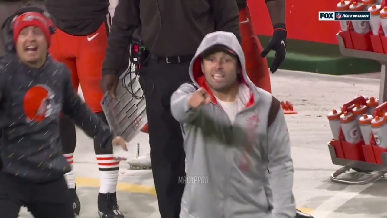 NFL Announcers Roasting Players (Funny)