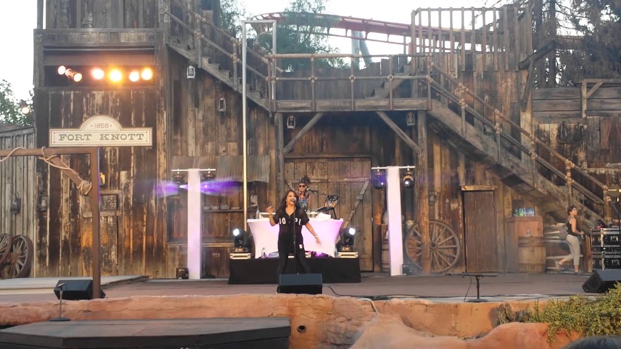 Becky G - Lovin' So Hard at Knotts 2015