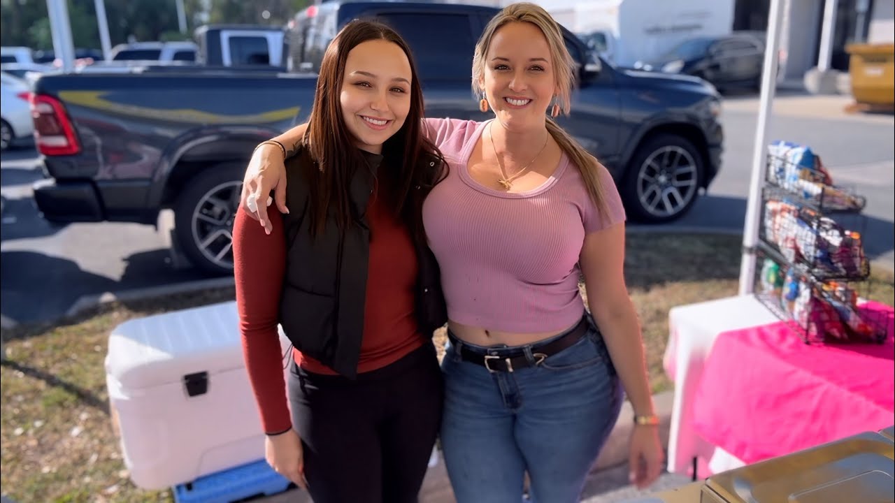 This Is Why I Love Running a Hot Dog Cart 🌭 | Food Truck Life