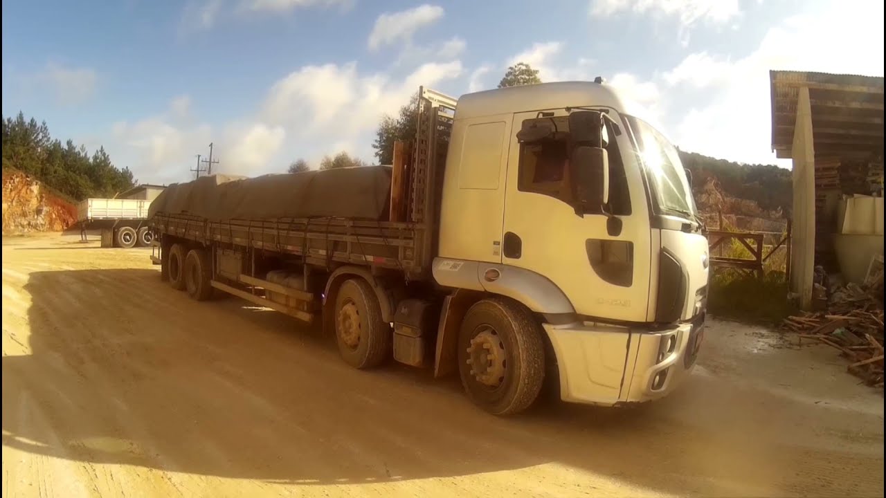 Último dia de trabalho parte 4. Amarrando a lona e indo para a balança da mineração.